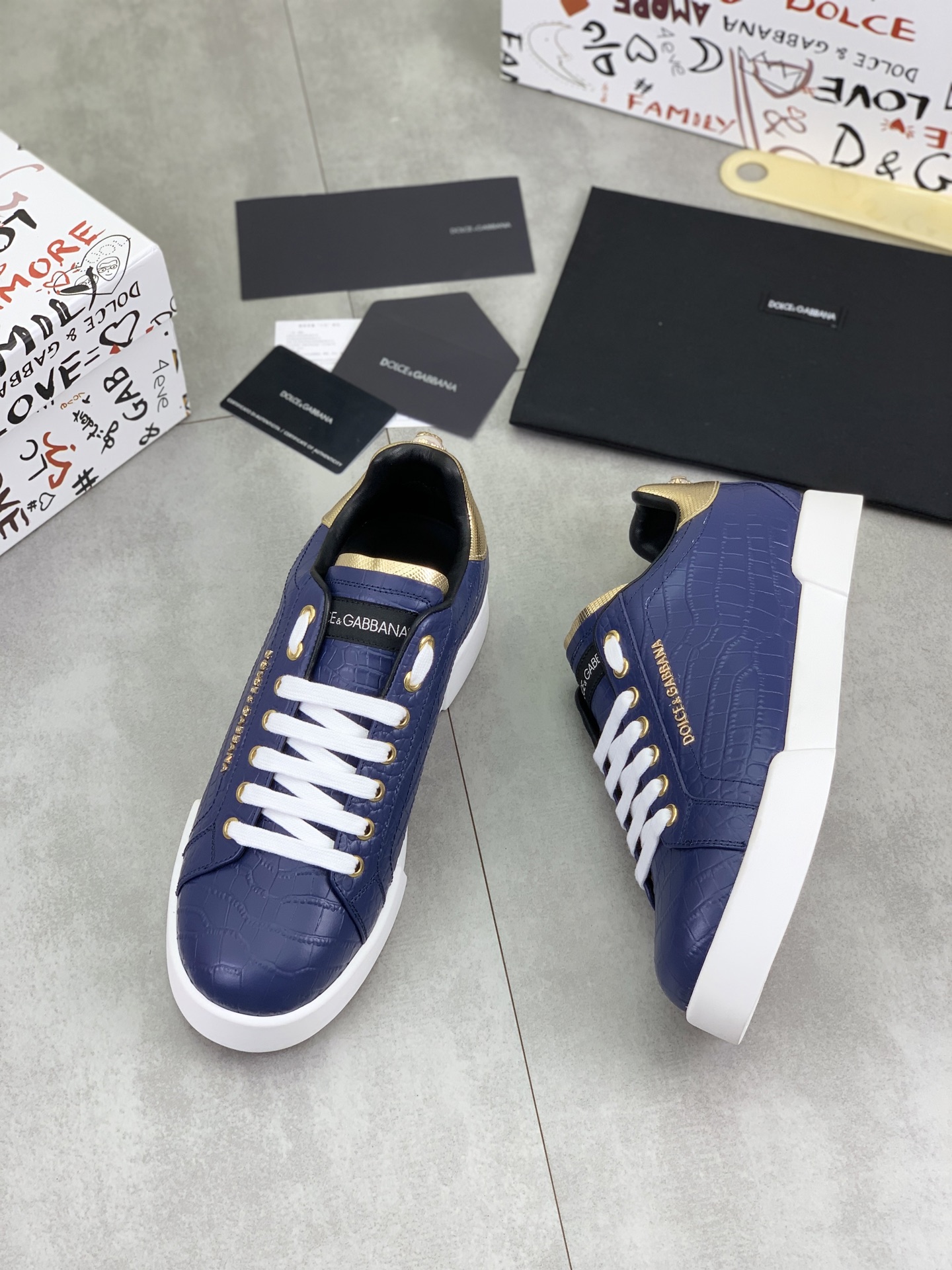 olce & Gabbana shoe